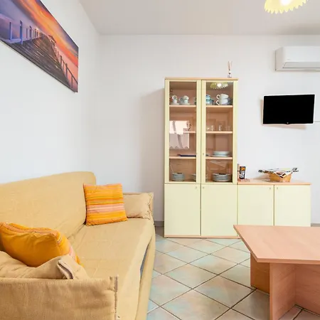Bifamiliare 2 * San Teodoro